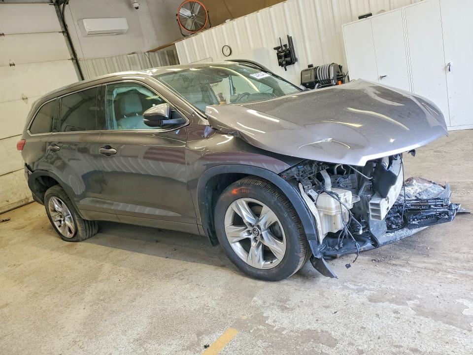 53425346 :رقم المزاد ، 5TDDZRFH0KS727714 vin ، 2019 Toyota Highlander مزاد بيع