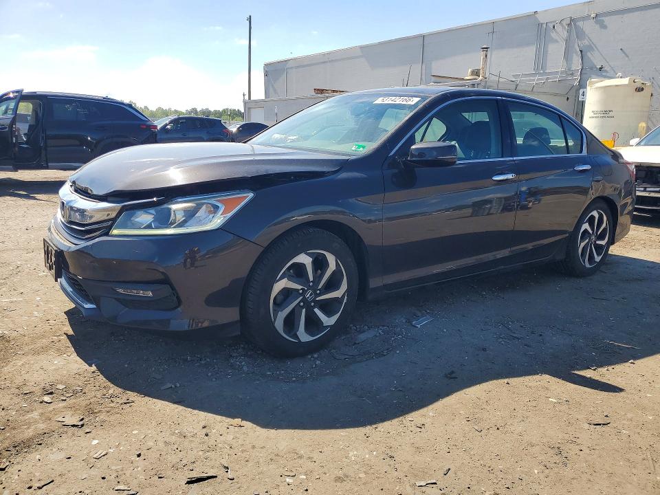 2017 Honda Accord მანქანა იყიდება აუქციონზე, vin: 1HGCR3F84HA038677, აუქციონის ნომერი: 53142166
