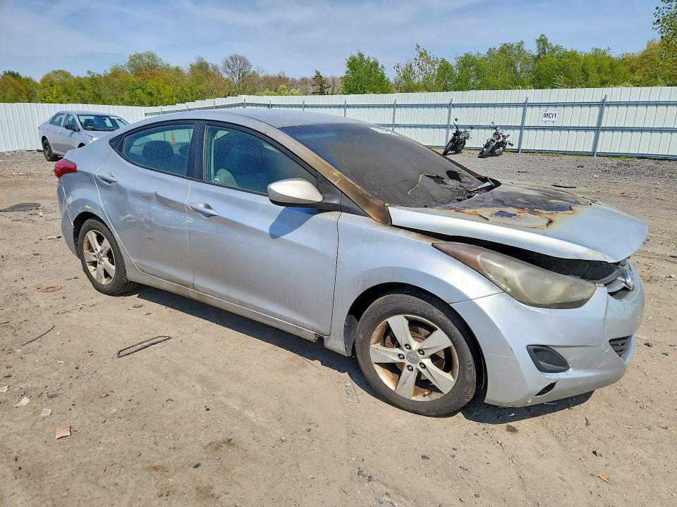 53161626 :رقم المزاد ، 5NPDH4AE6BH014311 vin ، 2011 Hyundai Elantra مزاد بيع