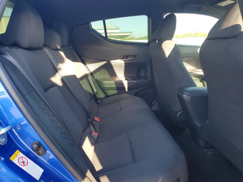 52854126 :رقم المزاد ، NMTKHMBX2JR009296 vin ، 2018 Toyota C-hr مزاد بيع