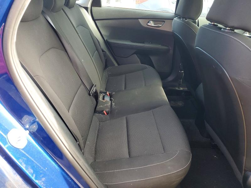 54410266 :رقم المزاد ، 3KPF24AD1ME370075 vin ، 2021 Kia Forte مزاد بيع