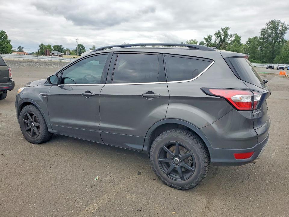2017 Ford Escape მანქანა იყიდება აუქციონზე, vin: 1FMCU9G96HUD54552, აუქციონის ნომერი: 52076876