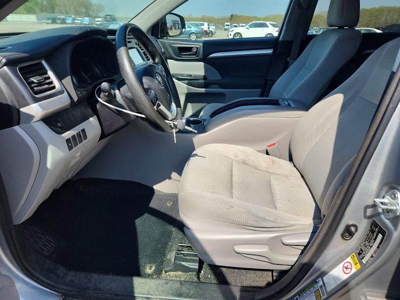 48498776 :رقم المزاد ، 5TDBZRFH3HS406511 vin ، 2017 Toyota Highlander مزاد بيع