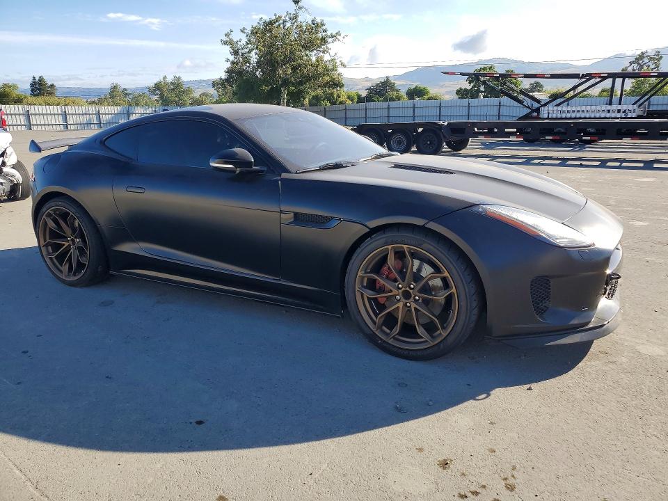 52390106 :رقم المزاد ، SAJDD1EV8JCK54458 vin ، 2018 Jaguar F-type مزاد بيع