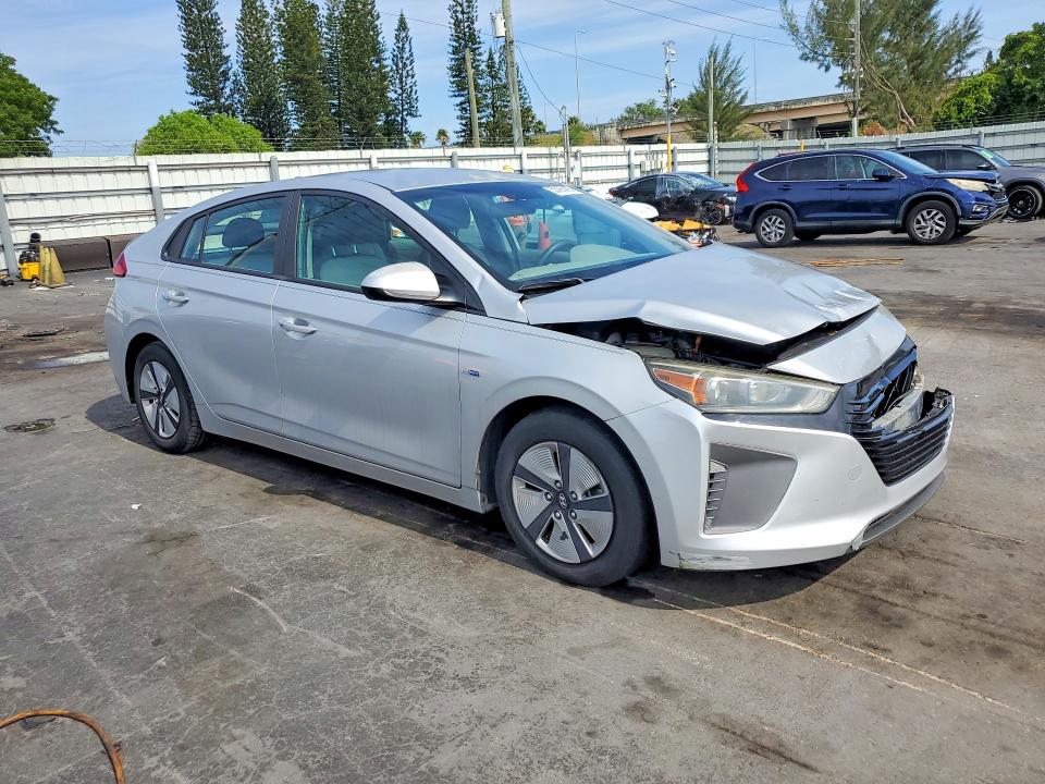 Продажа на аукционе авто 2017 Hyundai Ioniq, vin: KMHC65LC4HU031251, номер лота: 53463456