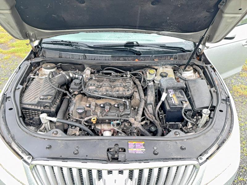 2010 Buick Lacrosse მანქანა იყიდება აუქციონზე, vin: 1G4GB5EG1AF172818, აუქციონის ნომერი: 53582006