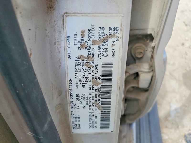 55017446 :رقم المزاد ، JT3HN87RXX9028051 vin ، 1999 Toyota 4runner مزاد بيع