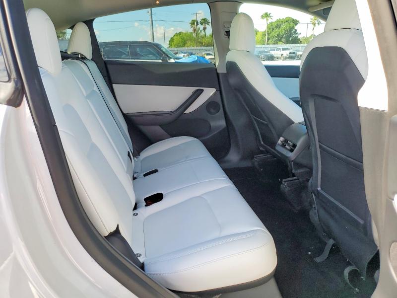 2022 Tesla Model Y მანქანა იყიდება აუქციონზე, vin: 7SAYGDEF8NF448677, აუქციონის ნომერი: 53688586