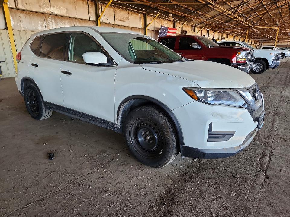 2017 Nissan Rogue მანქანა იყიდება აუქციონზე, vin: KNMAT2MT6HP557557, აუქციონის ნომერი: 53565976