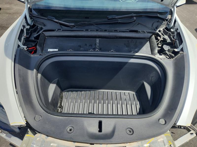 54629046 :رقم المزاد ، 7SAYGDEF1NF456541 vin ، 2022 Tesla Model Y مزاد بيع