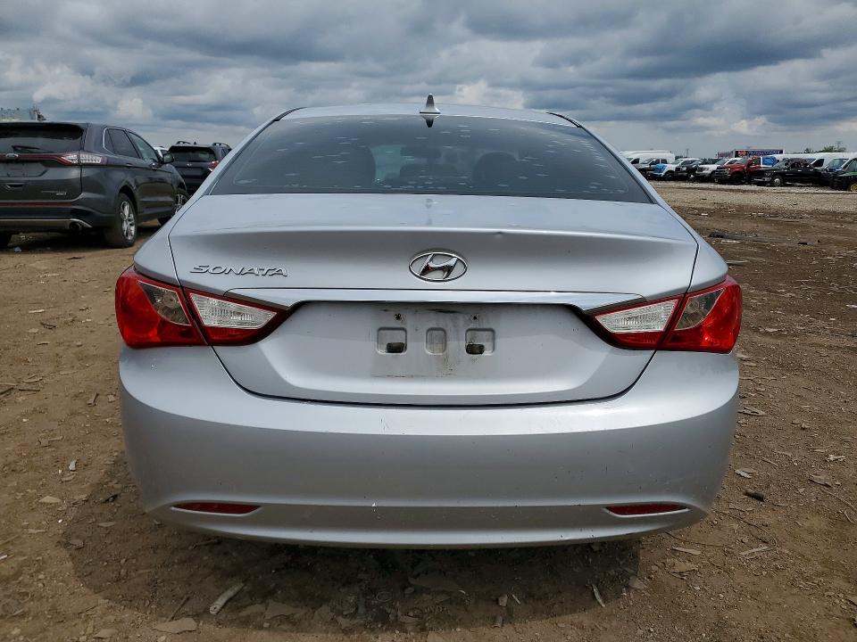 52868926 :رقم المزاد ، 5NPEB4AC7BH067586 vin ، 2011 Hyundai Sonata مزاد بيع