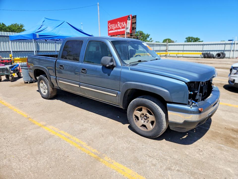52725986 :رقم المزاد ، 2GCEK13T261117796 vin ، 2006 Chevrolet Silverado مزاد بيع