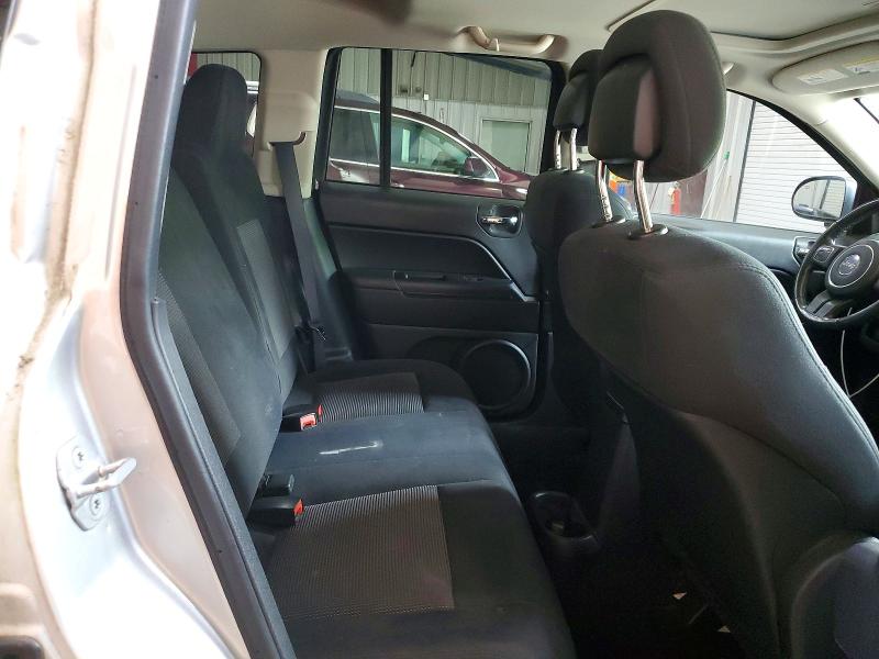 54850346 :رقم المزاد ، 1J4NF1FB0BD282651 vin ، 2011 Jeep Compass مزاد بيع