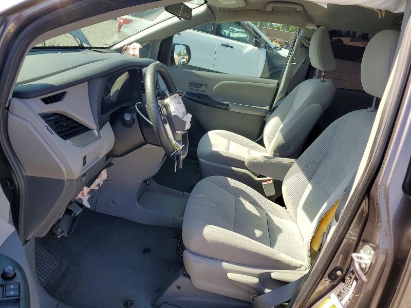 52862866 :رقم المزاد ، 5TDZZ3DC8LS073881 vin ، 2020 Toyota Sienna مزاد بيع