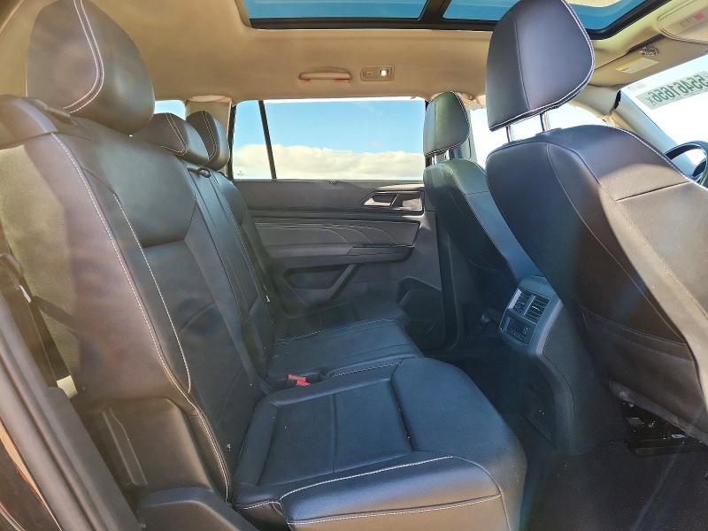 55461656 :رقم المزاد ، 1V2PR2CAXMC537529 vin ، 2021 Volkswagen Atlas مزاد بيع