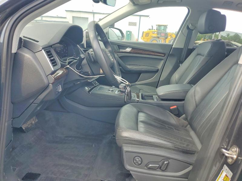 52680776 :رقم المزاد ، WA1BNAFY2K2042619 vin ، 2019 Audi Q5 مزاد بيع