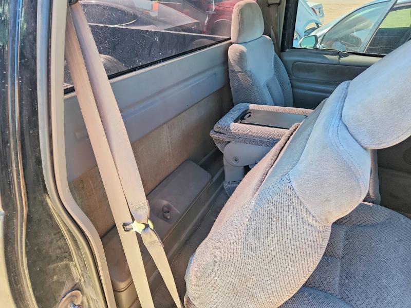 53294686 :رقم المزاد ، 1GCEC14WXWZ273629 vin ، 1998 Chevrolet Gmt-400 مزاد بيع