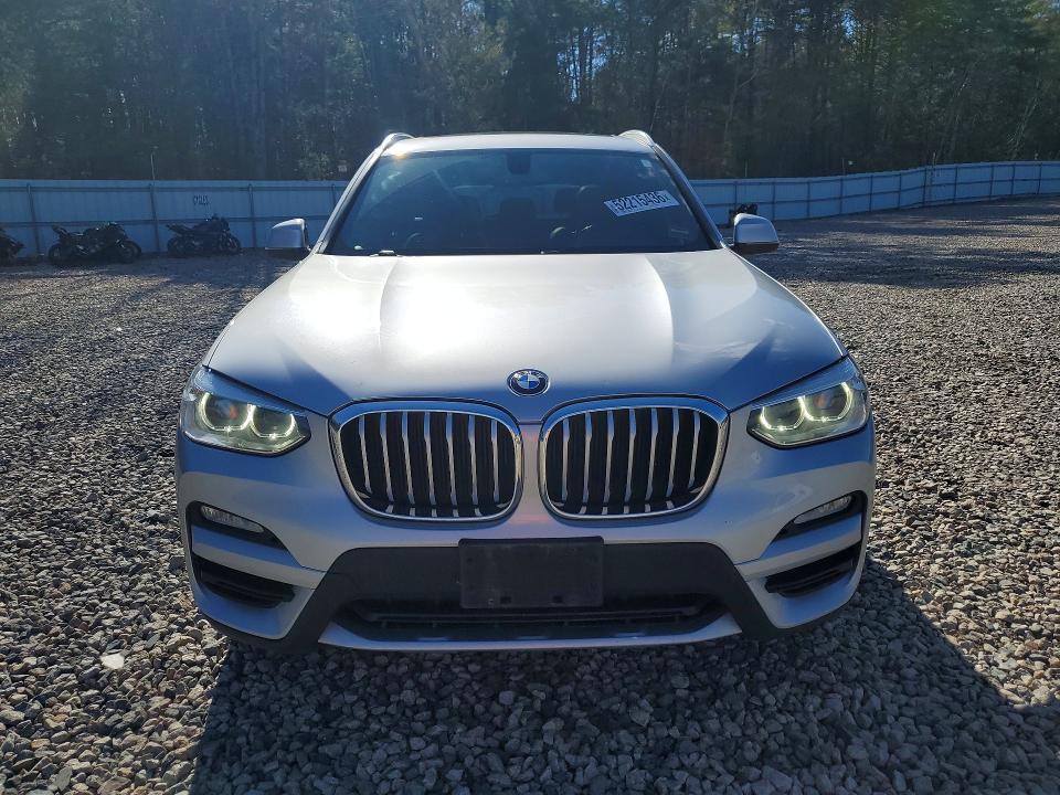 52215436 :رقم المزاد ، 5UXTR9C52JLC73067 vin ، 2018 Bmw X3 مزاد بيع