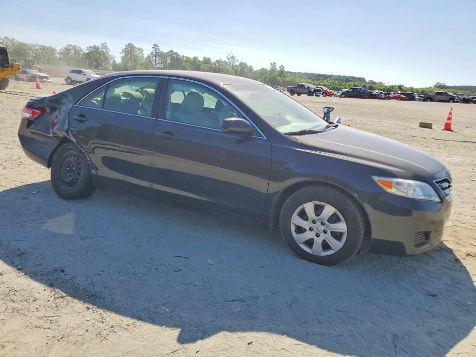 52500566 :رقم المزاد ، 4T4BF3EKXAR022182 vin ، 2010 Toyota Camry مزاد بيع