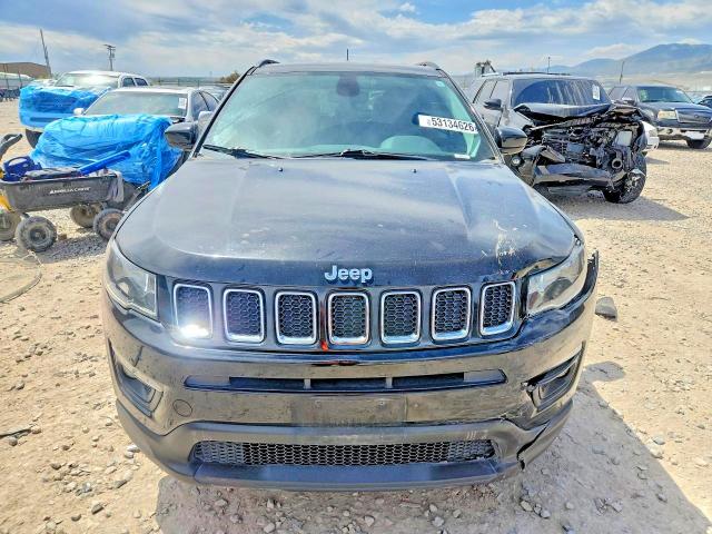53134626 :رقم المزاد ، 3C4NJCBB2JT461756 vin ، 2018 Jeep Compass مزاد بيع