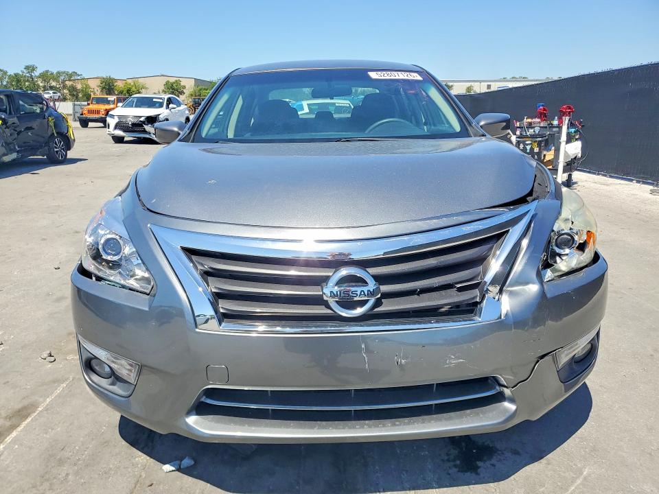 52807126 :رقم المزاد ، 1N4AL3AP7FC567182 vin ، 2015 Nissan Altima مزاد بيع