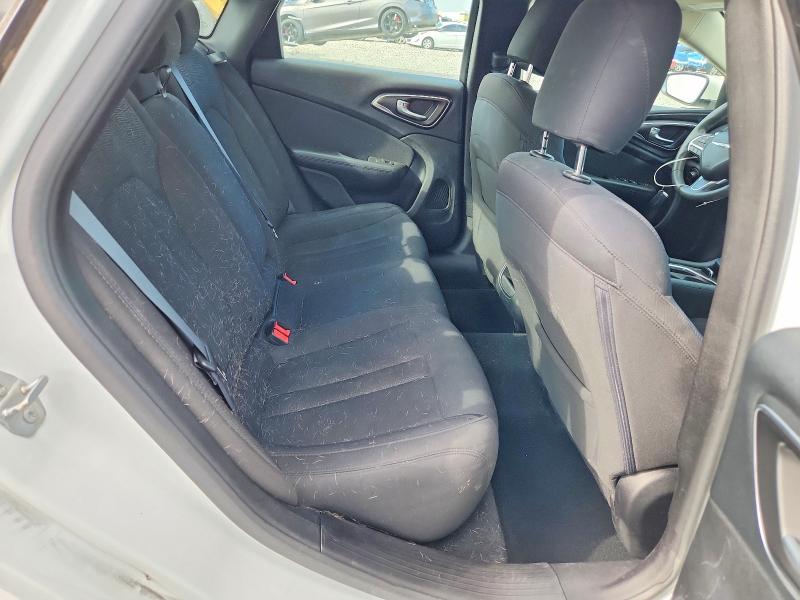 2015 Chrysler 200 მანქანა იყიდება აუქციონზე, vin: 1C3CCCAB8FN731068, აუქციონის ნომერი: 55121736