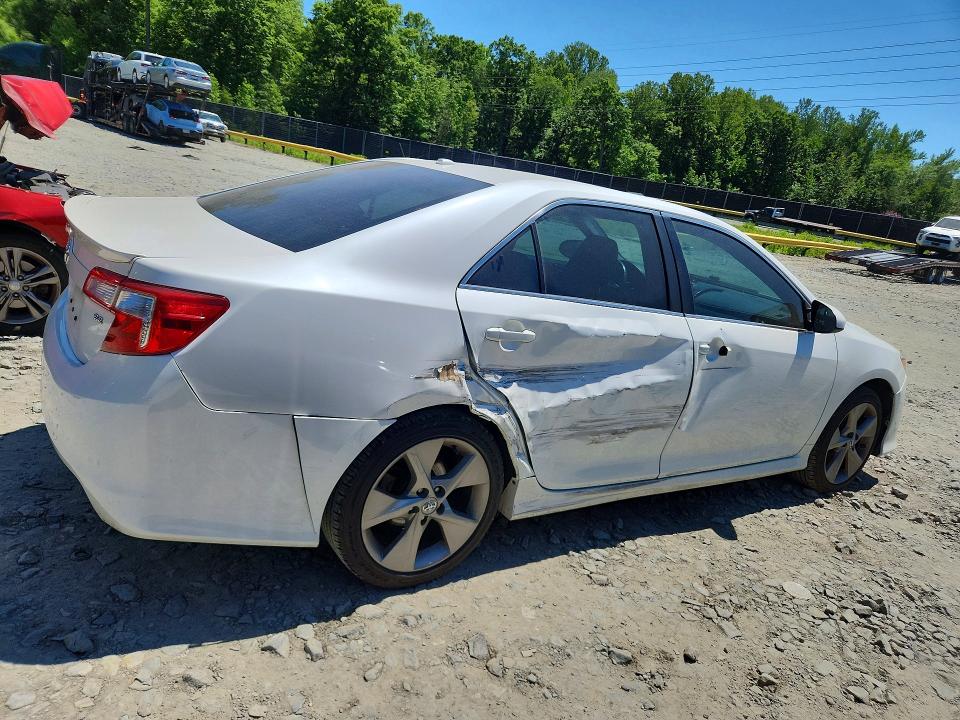 55438956 :رقم المزاد ، 4T1BF1FK5CU623838 vin ، 2012 Toyota Camry مزاد بيع