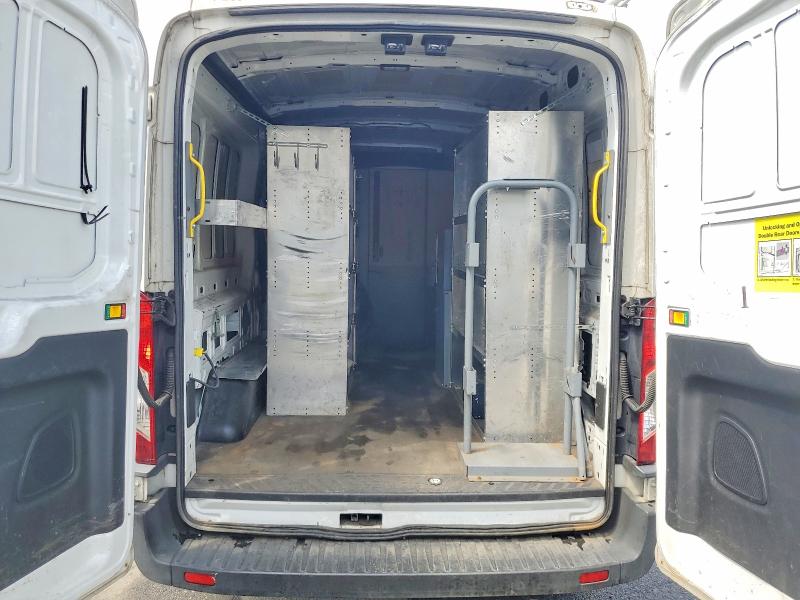 53132316 :رقم المزاد ، 1FTYE2CVXGKB25349 vin ، 2016 Ford Transit مزاد بيع