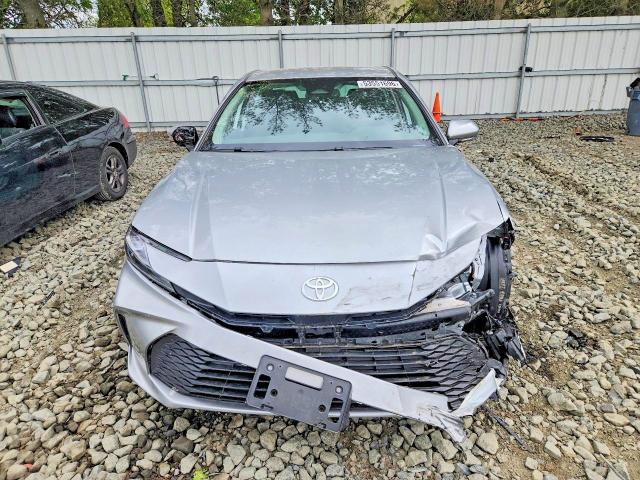 Продаж на аукціоні авто 2025 Toyota Camry, vin: 4T1DAACK1SU156993, номер лоту: 52660676