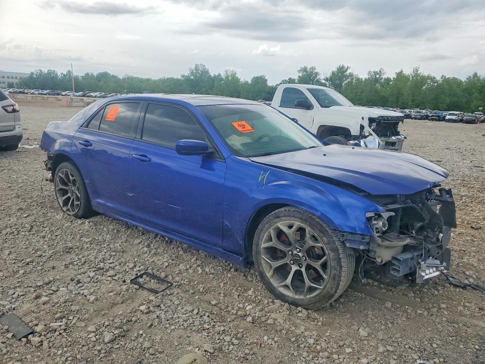 Продажа на аукционе авто 2018 Chrysler 300, vin: 2C3CCABT8JH177186, номер лота: 53031556