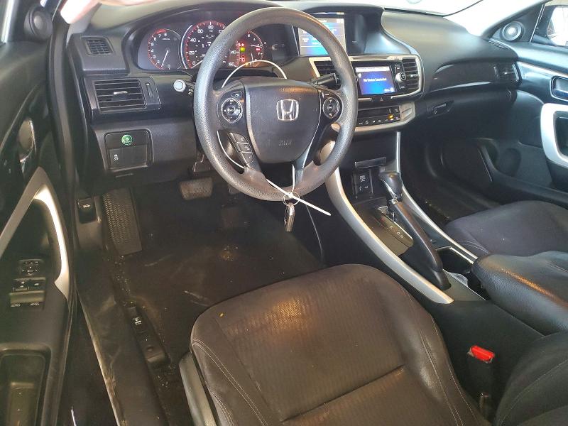 52169806 :رقم المزاد ، 1HGCT1B7XFA010950 vin ، 2015 Honda Accord مزاد بيع