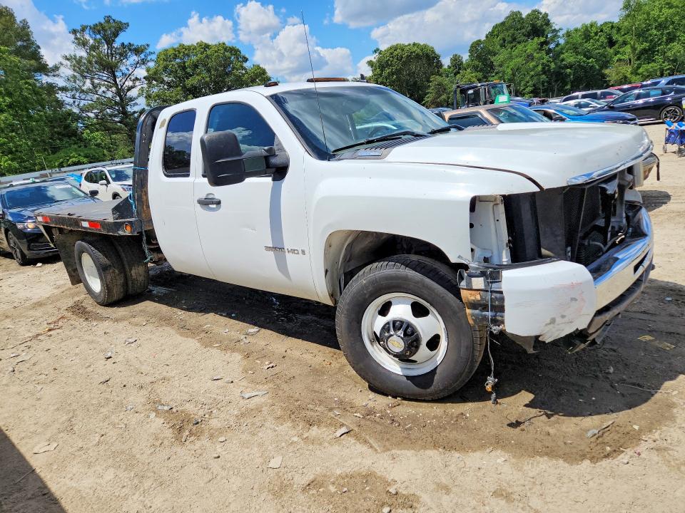 Продаж на аукціоні авто 2009 Chevrolet Silverado, vin: 1GBJK79649E122380, номер лоту: 54975666