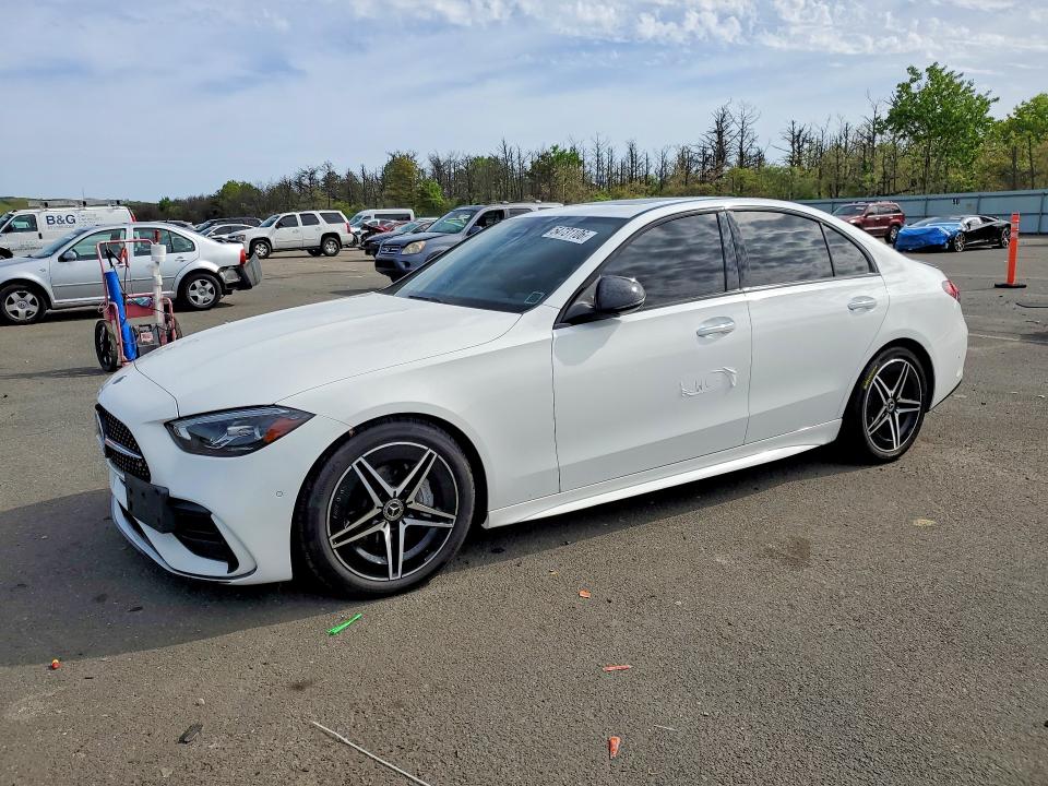 2022 Mercedes-benz C მანქანა იყიდება აუქციონზე, vin: W1KAF4HB5NR007826, აუქციონის ნომერი: 54731106