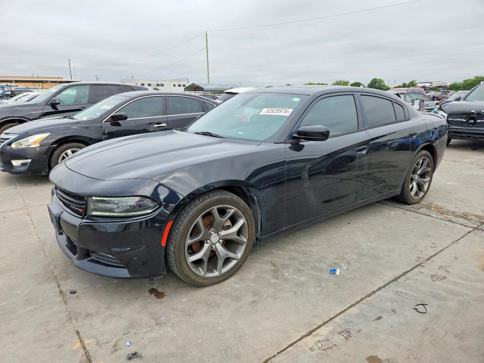 52828976 :رقم المزاد ، 2C3CDXHG4FH772067 vin ، 2015 Dodge Charger مزاد بيع