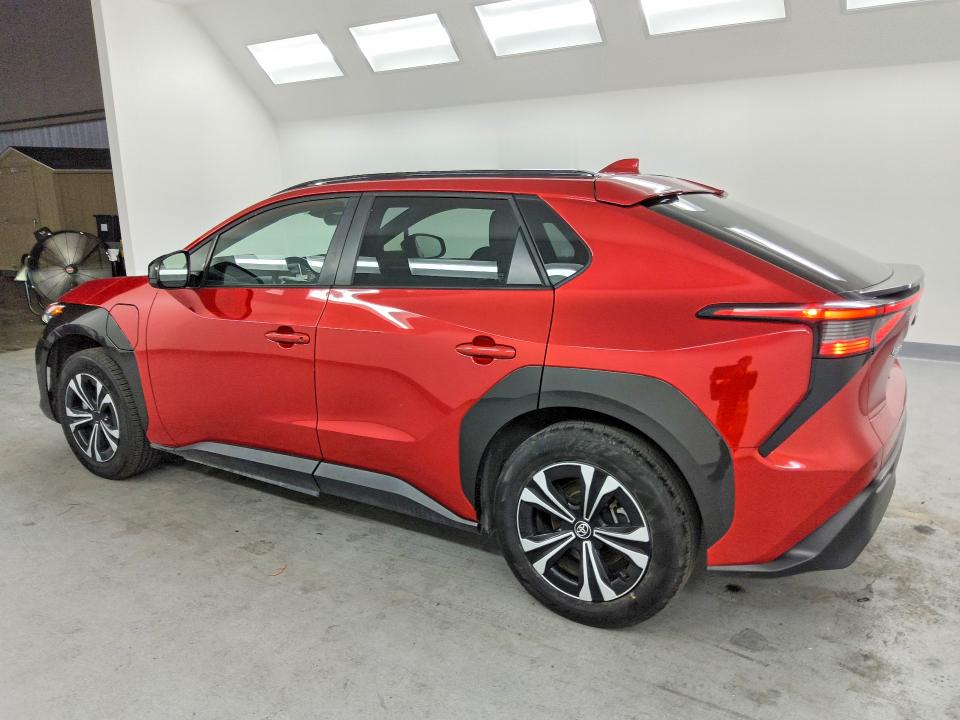 51374736 :رقم المزاد ، JTMAAAAA6PA027898 vin ، 2023 Toyota Bz4x مزاد بيع
