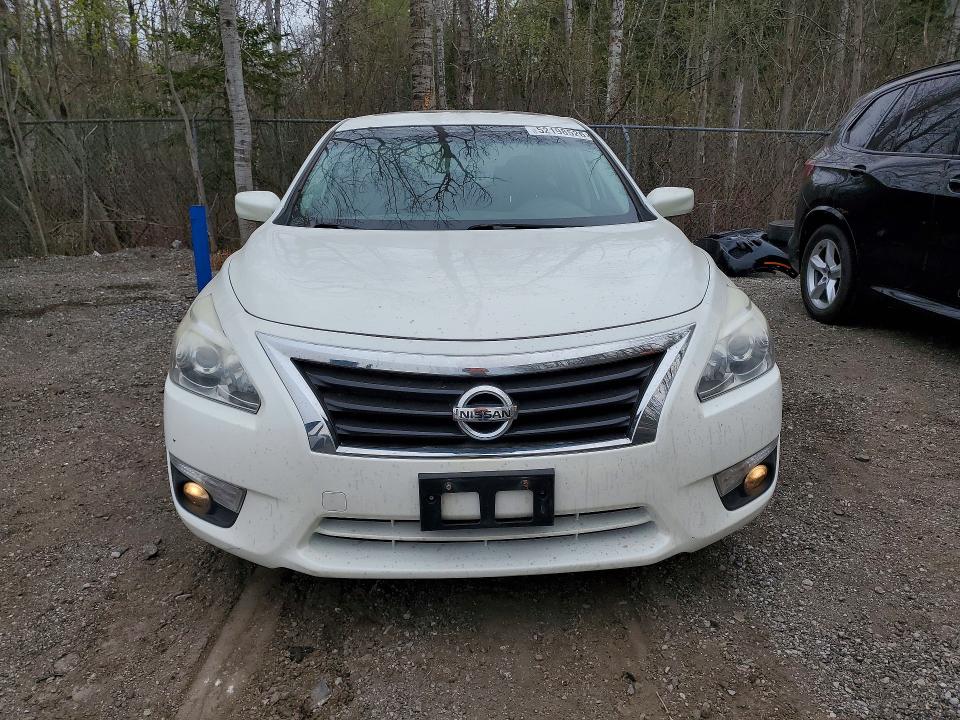 2015 Nissan Altima მანქანა იყიდება აუქციონზე, vin: 1N4AL3AP5FN876461, აუქციონის ნომერი: 52198526