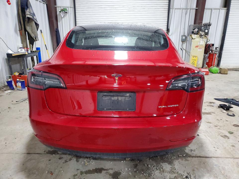 54423126 :رقم المزاد ، 5YJ3E1EB5MF850325 vin ، 2021 Tesla Model 3 مزاد بيع