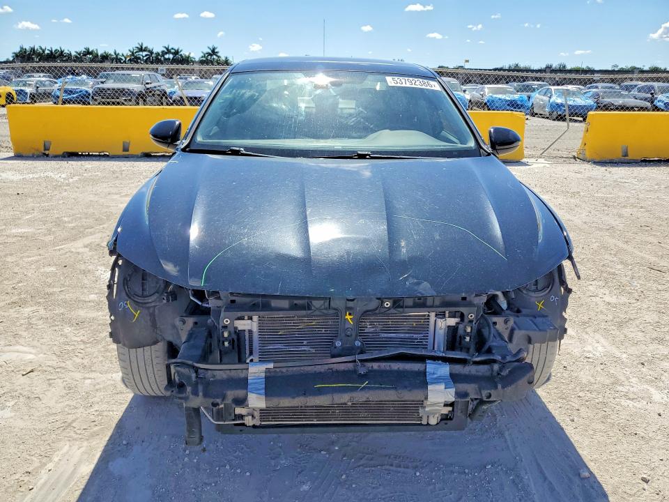 53792386 :رقم المزاد ، 3VWCB7BU0KM241361 vin ، 2019 Volkswagen Jetta مزاد بيع