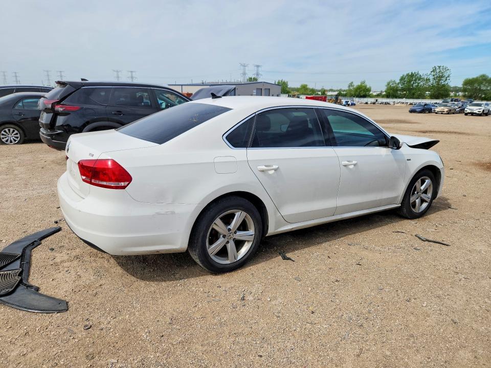 2015 Volkswagen Passat მანქანა იყიდება აუქციონზე, vin: 1VWAS7A33FC097375, აუქციონის ნომერი: 54530886