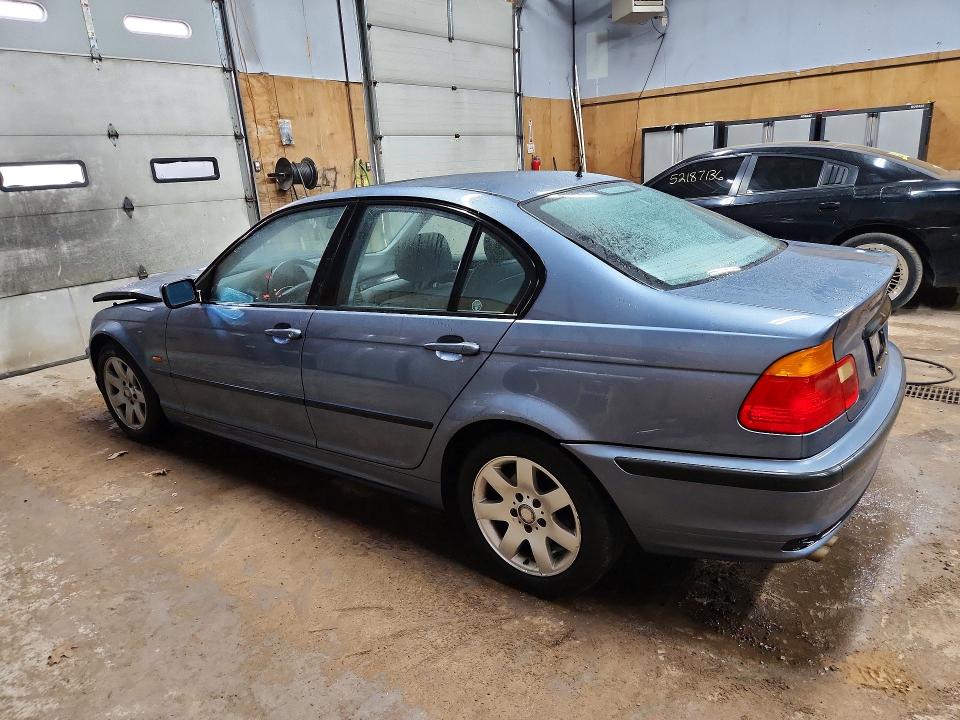 Продажа на аукционе авто 1999 Bmw 323, vin: WBAAM333XXKC62428, номер лота: 52482336