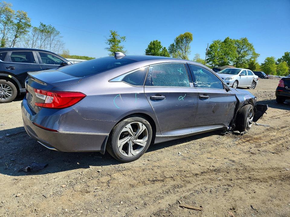 Продаж на аукціоні авто 2018 Honda Accord, vin: 1HGCV1F41JA254862, номер лоту: 52318636
