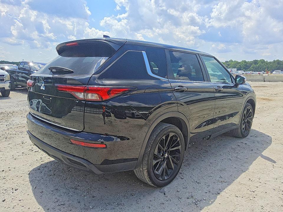 Продаж на аукціоні авто 2022 Mitsubishi Outlander, vin: JA4J3TA86NZ083416, номер лоту: 53958386