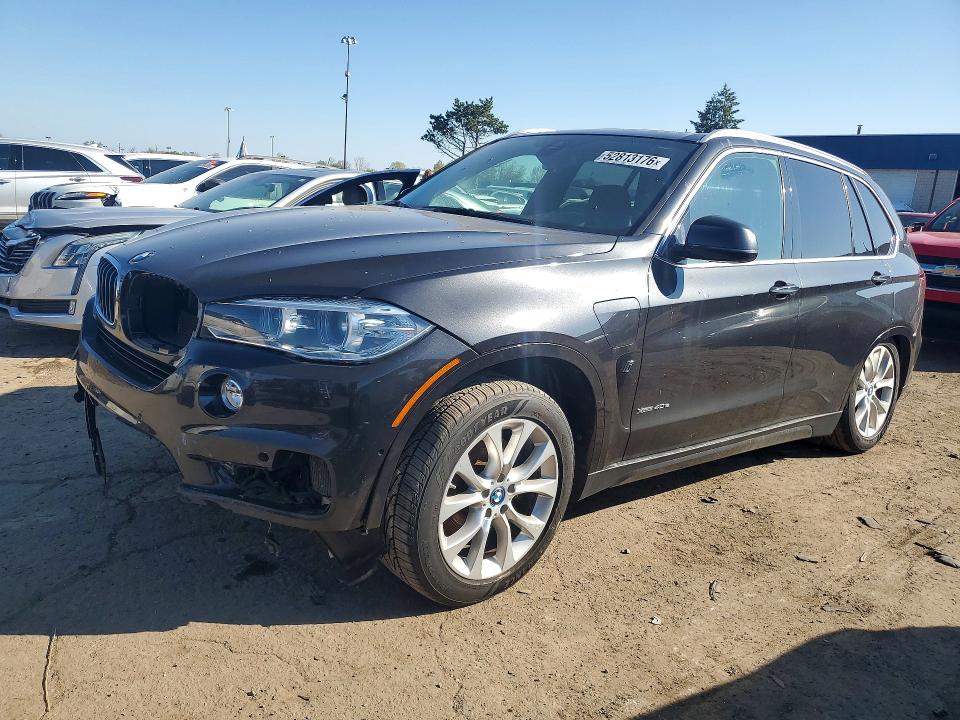 52813176 :رقم المزاد ، 5UXKT0C59J0V98354 vin ، 2018 Bmw X5 مزاد بيع
