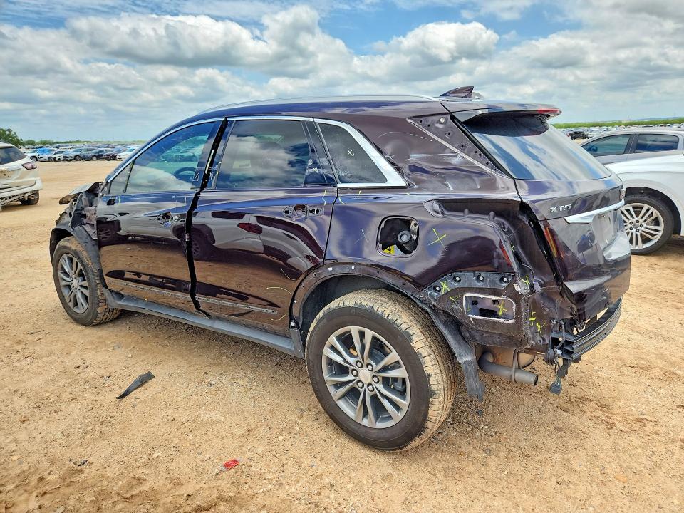 54831106 :رقم المزاد ، 1GYKNCRS8MZ112900 vin ، 2021 Cadillac Xt5 مزاد بيع