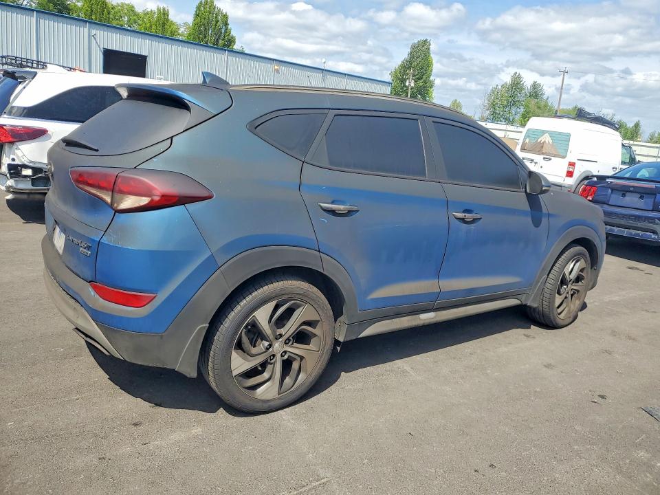 2018 Hyundai Tucson მანქანა იყიდება აუქციონზე, vin: KM8J3CA28JU688722, აუქციონის ნომერი: 55637936