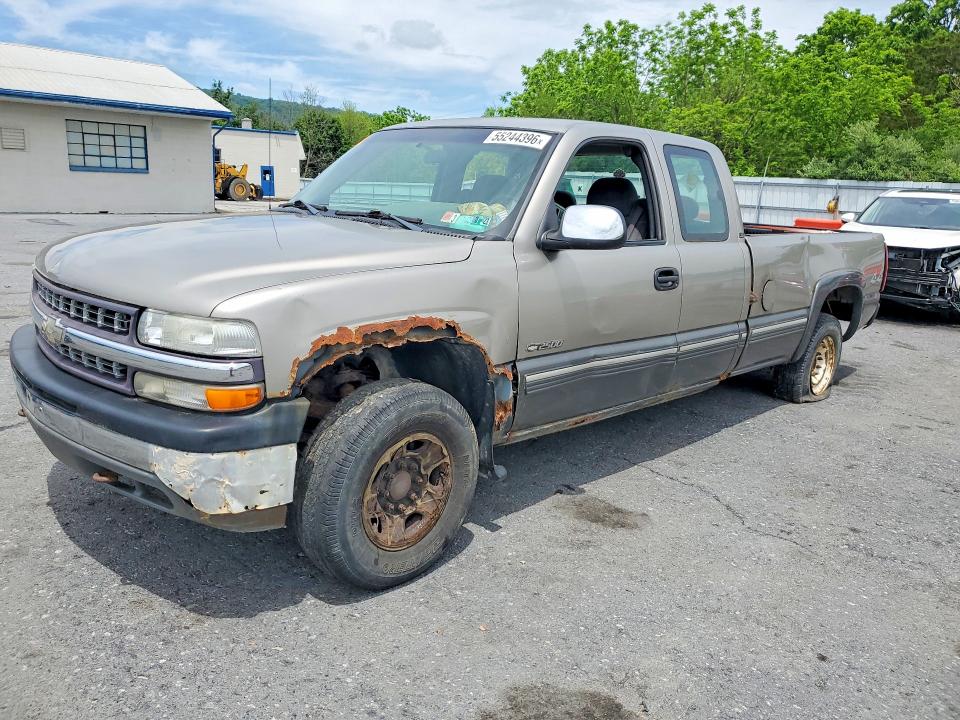 Auction sale of the 2000 Chevrolet Silverado 2500hd, vin: 1GCGK29U2YE398448, lot number: 55244396