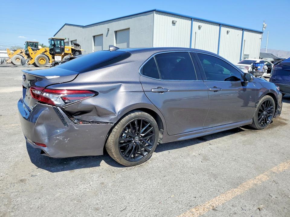 Продаж на аукціоні авто 2023 Toyota Camry, vin: 4T1K31AK0PU618648, номер лоту: 53972396