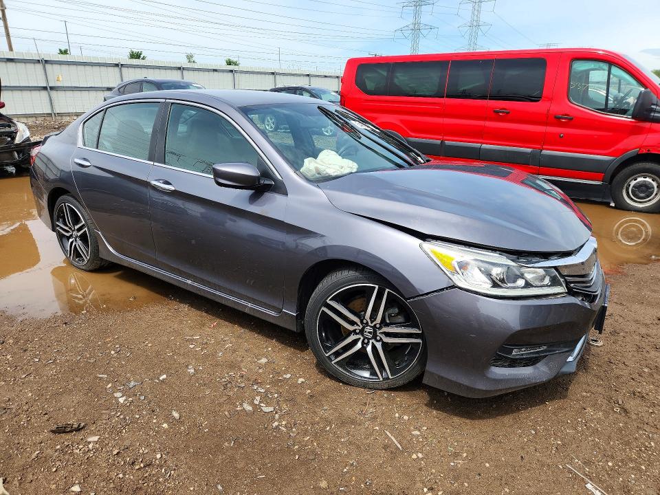 2017 Honda Accord მანქანა იყიდება აუქციონზე, vin: 1HGCR2F54HA054135, აუქციონის ნომერი: 54008916
