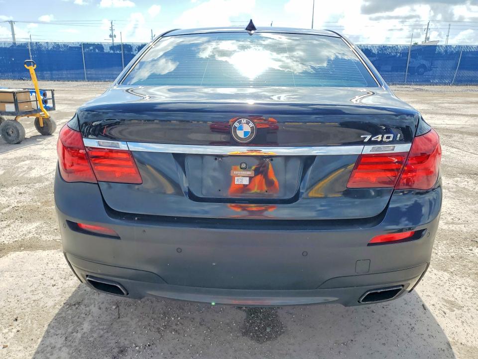 54464266 :رقم المزاد ، WBAYA6C58FGK16332 vin ، 2015 Bmw 740 مزاد بيع
