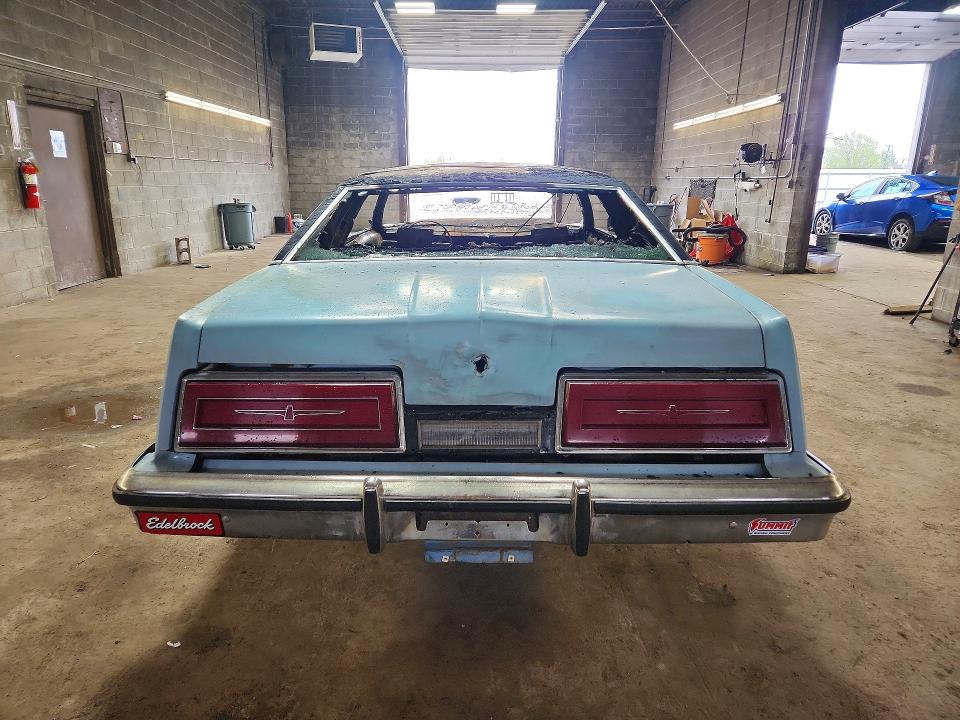 52568436 :رقم المزاد ، 9G87F292903 vin ، 1979 Ford Thundrbird مزاد بيع